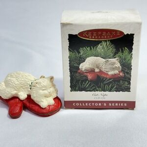Cat Naps 1995 Hallmark Clip On Christmas Tree Ornament 2nd In‎ Cat Naps Series